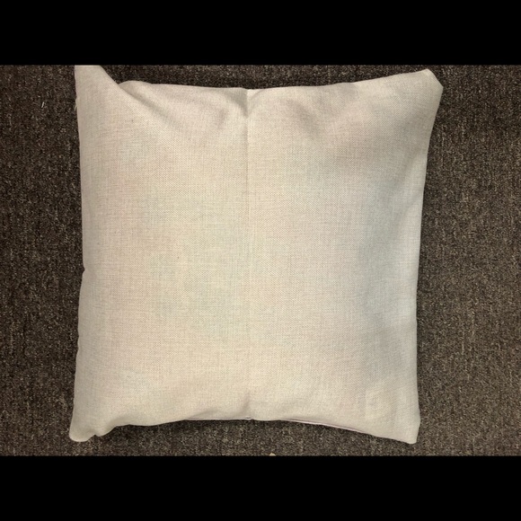 Keep Calm andCarry On pillow - Picture 3 of 5